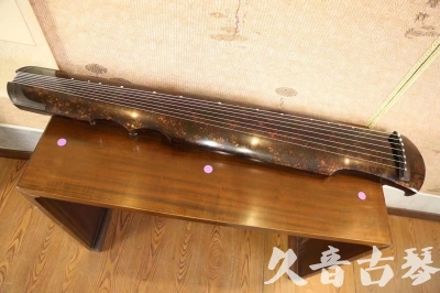 咸阳市●久音古琴  ●臻品推荐20230720 [犀牛皮纹伏羲式]